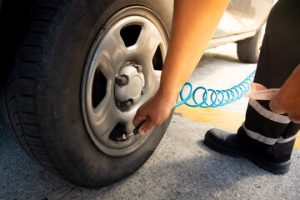 Fonte: Forte Baterias - Troca de Pneu de carro em BH